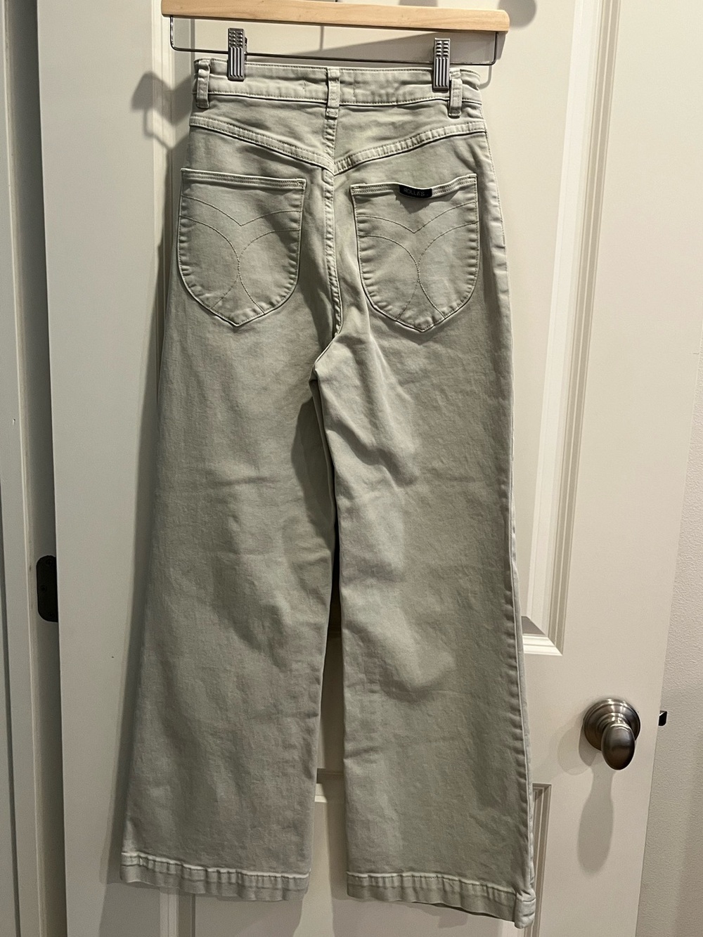 ROLLA'S Wide Leg Jeans in Light Sage Green - Picture 2 of 3